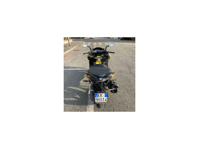 vendita-scooter-small-2