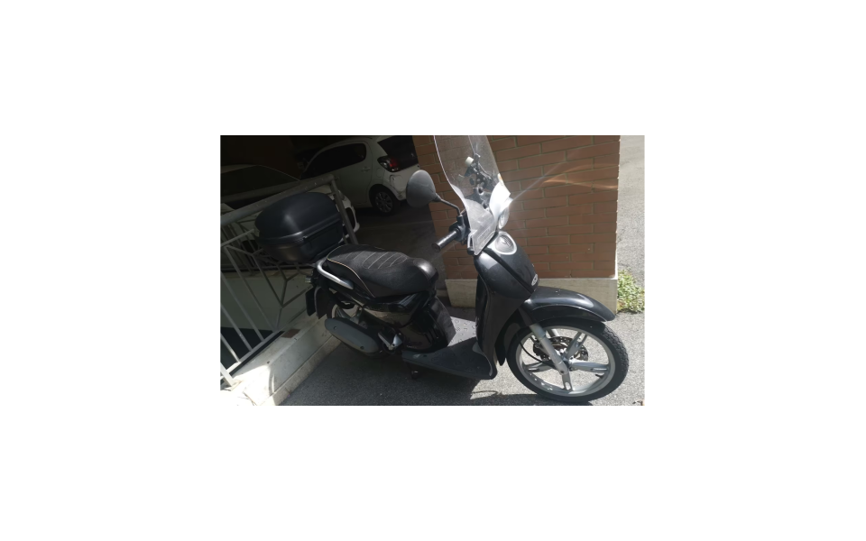 scarabeo-100-4t-big-0