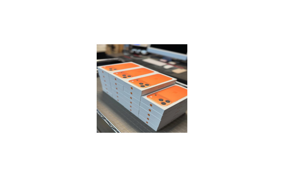 wwwbulkphsalescom-nuovi-iphone-16-pro-max-iphone-16-pro-sony-ps5-iphone-17-samsung-a16-samsung-a17-big-1