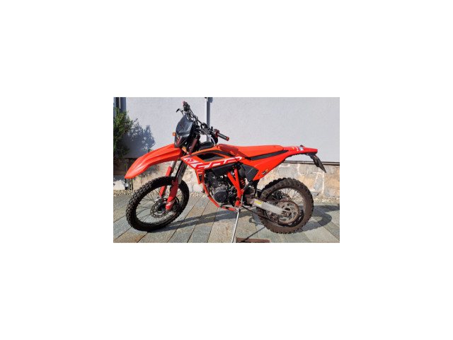 moto-beta-rr-enduro-125cc-ac-4-tempi-a-iniezione-small-2