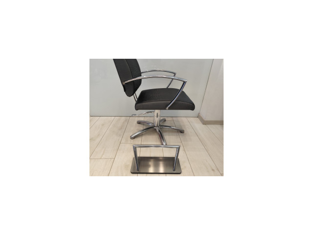 arredamento-negozio-parrucchiere-small-3