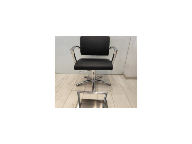 arredamento-negozio-parrucchiere-small-2
